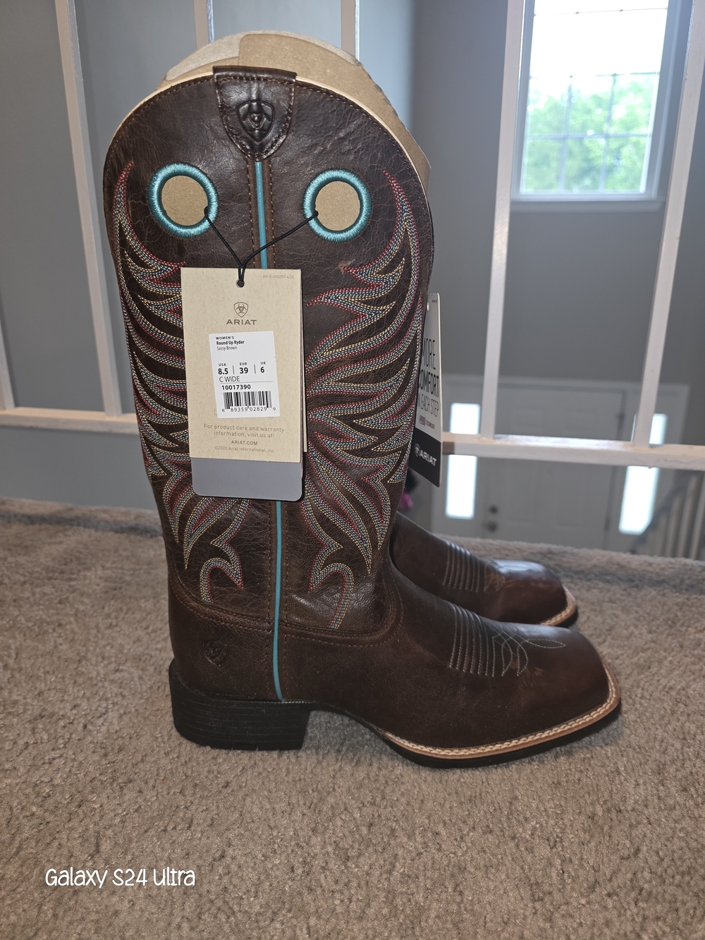 Ariat Women’s Brown Western Cowboy Boots with Turquoise Accents